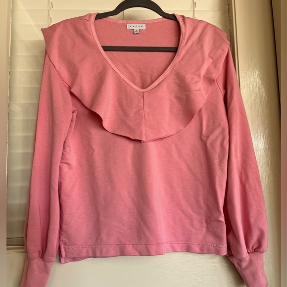 s’edge Tops - s’edge Ruffle v neck top Medium